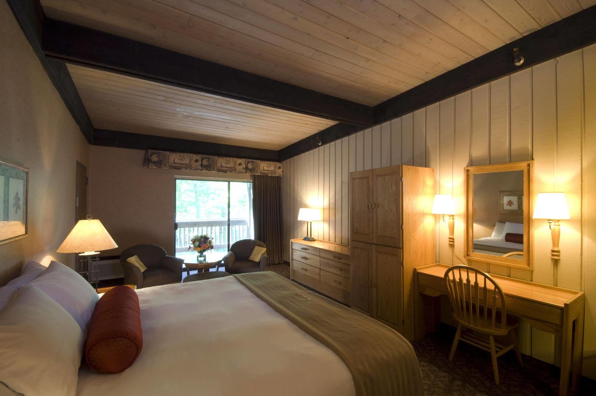 Mohican Lodge And Conference Center Perrysville Extérieur photo